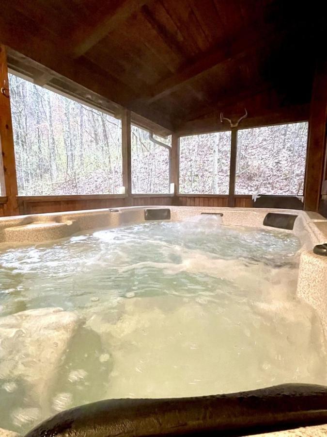 Tellico Plains Peaceful Tellico View Home With Private Hot Tub מראה חיצוני תמונה